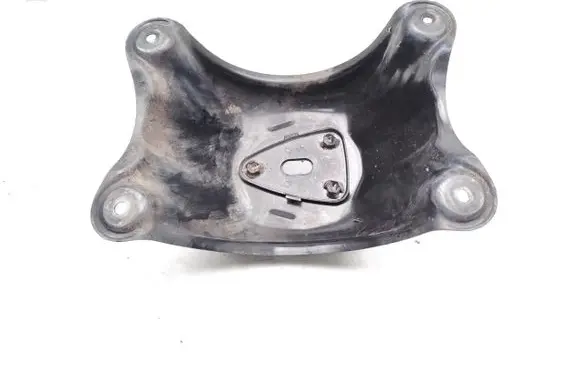 Toyota RAV 4 (XA20) Holder (bracket) 