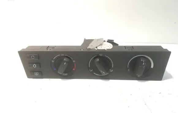 BMW 5 E39 Climate control unit 64118379931