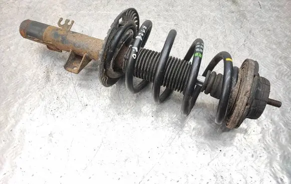 Volkswagen Transporter - Caravelle T5 Front shock absorber with coil spring 7H0413031N
