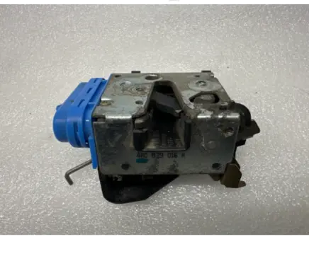Audi A4 S4 B5 8D Rear door lock 4A0839016H