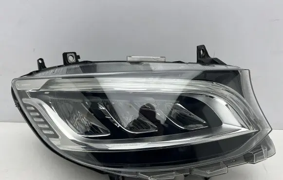 Mercedes-Benz Sprinter W907 W910 Headlight/headlamp A9109067200
