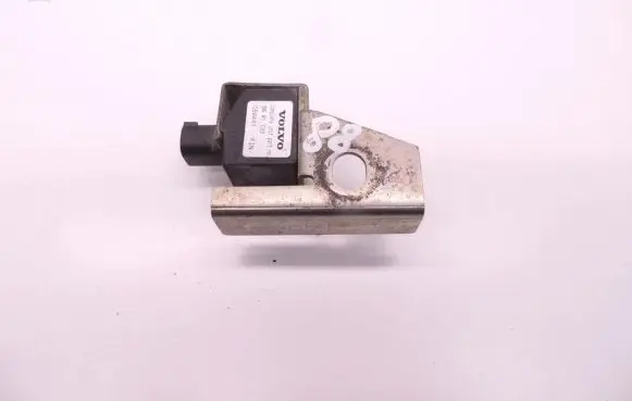 Volvo S60 Airbag deployment crash/impact sensor 8691733 8691736 D88