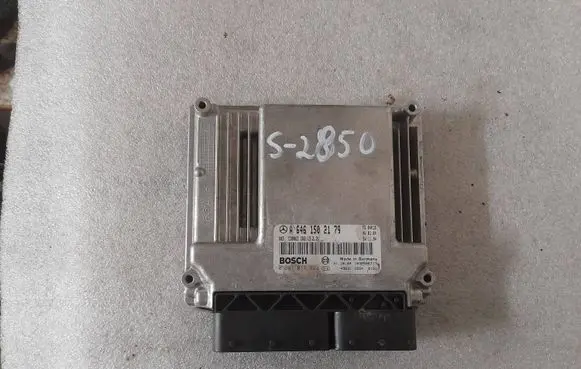 Mercedes-Benz E W211 Engine control unit/module A6461502179 6461502179