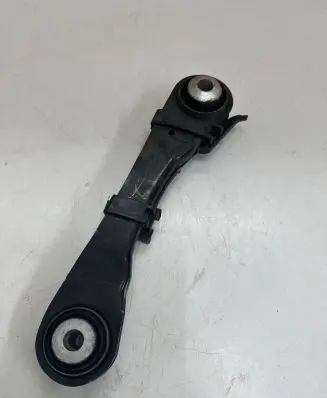 BMW 7 G11 G12 Rear upper control arm/wishbone 6867537