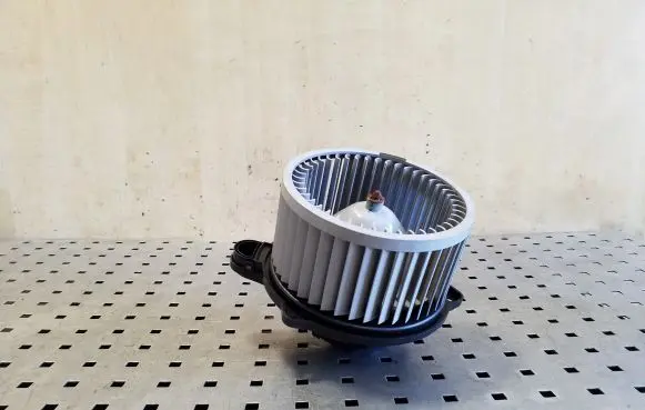 Ford Ranger Heater fan/blower F00S3B2445