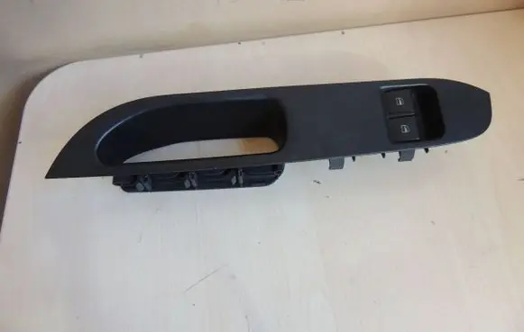 Seat Ibiza III (6L) Electric window control switch 6L1867171D TE002024
