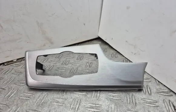 BMW 5 F10 F11 Dashboard glove box trim 9166644 509013