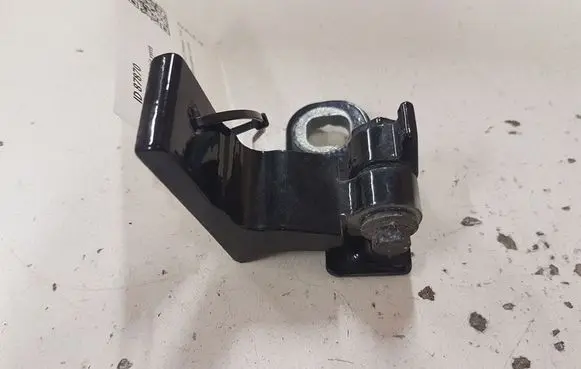 Volvo V40 Front door upper hinge