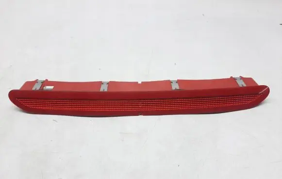 Volkswagen PASSAT B6 Third/center stoplight 1K6945097A
