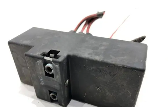 Volkswagen Golf IV Fan control module 1J0919506Q