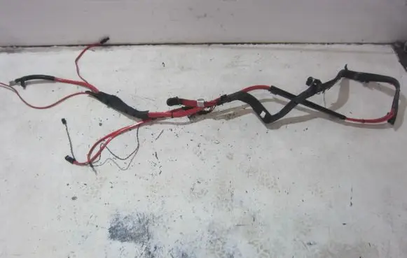 BMW 6 F06 Gran coupe Positive cable (battery) 9150990