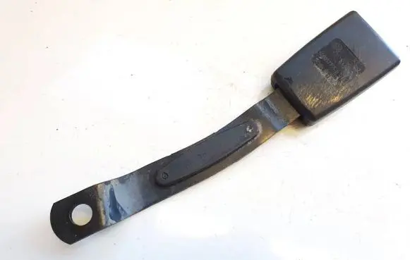 Volkswagen Polo IV 9N3 Front seatbelt buckle 6q0857755d