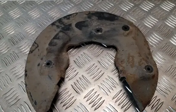 Skoda Yeti (5L) Rear brake disc plate dust cover 
