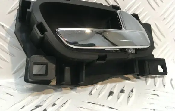 Peugeot 308 Front door interior handle 9660525380