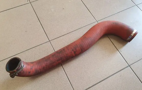 Iveco Daily 4th gen Intercooler hose/pipe 504136611
