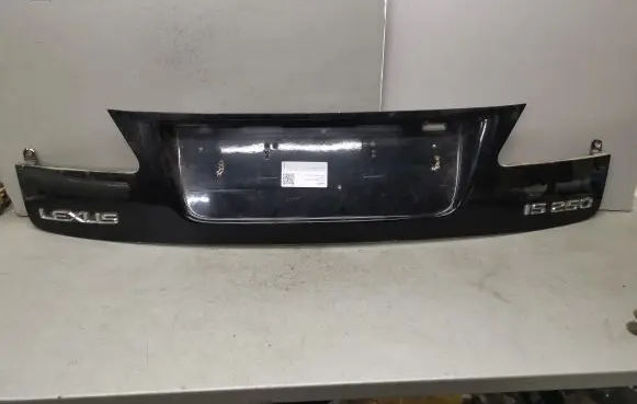 Lexus IS 220D-250-350 Tailgate trim 7680153030