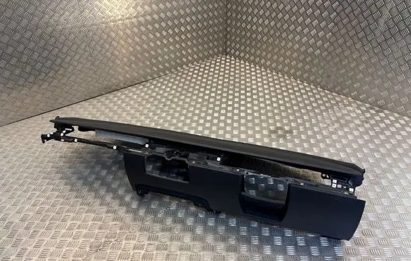 Tesla Model Y Dashboard 2910411X 1111609001 T0529550