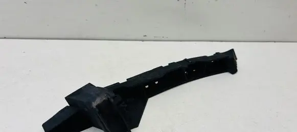 Audi A3 S3 8L Front bumper mounting bracket 8L0807184E