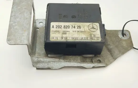 Mercedes-Benz CLK A208 C208 Alarm control unit/module A2028207426 510080290