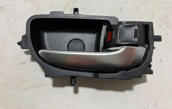 Toyota Auris E180 Rear door interior handle 692050D201 692050D271 89915A2