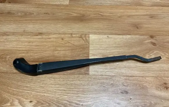 Mini One - Cooper R50 - 53 Front wiper blade arm 80005586