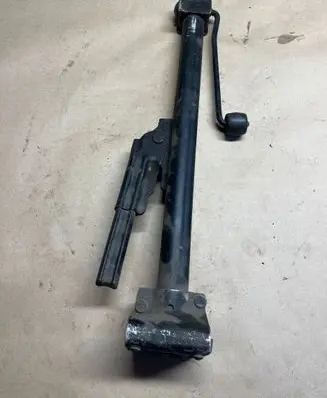BMW 5 E34 Lift Jack 71121181541