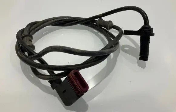 Mercedes-Benz CLS C219 ABS rear brake sensor A2115403017 2115403017