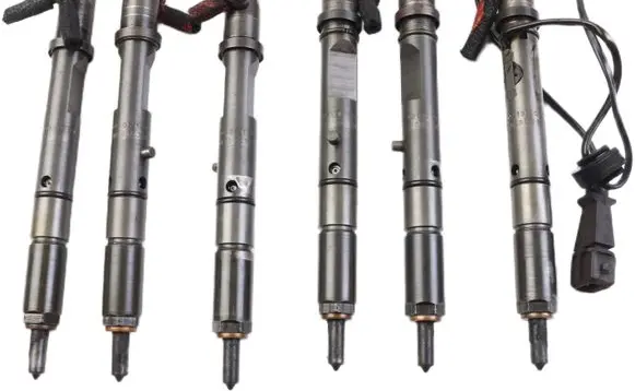 Volkswagen PASSAT B5.5 Fuel injector 059130202C 059130201B