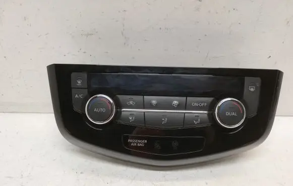 Nissan X-Trail T32 Climate control unit 275004EA0A