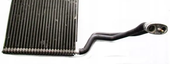 Audi A4 S4 B7 8E 8H Air conditioning (A/C) radiator (interior) 8E1820103A