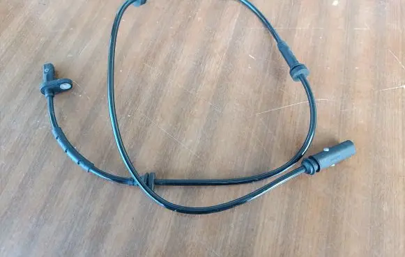 BMW X3 F25 ABS brake wheel speed sensor 6869292 34526869292 34526788644