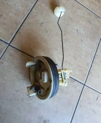 Fuel level sensor