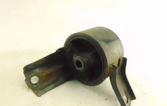 Mitsubishi ASX Engine mount vacuum valve 