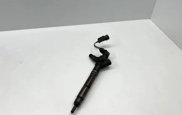 Toyota RAV 4 (XA30) Fuel injector 2367026011