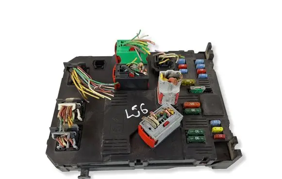 Citroen C3 Fuse module 9653667580