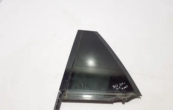 Mercedes-Benz GLC C253 Rear vent window glass A2537300300