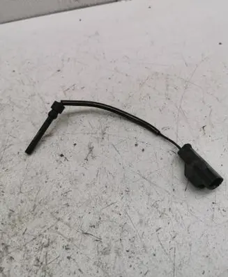 Volvo XC90 Coolant level sensor 8649669
