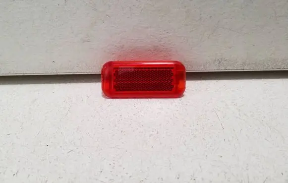 Audi A5 Front door interior light 8P0947412