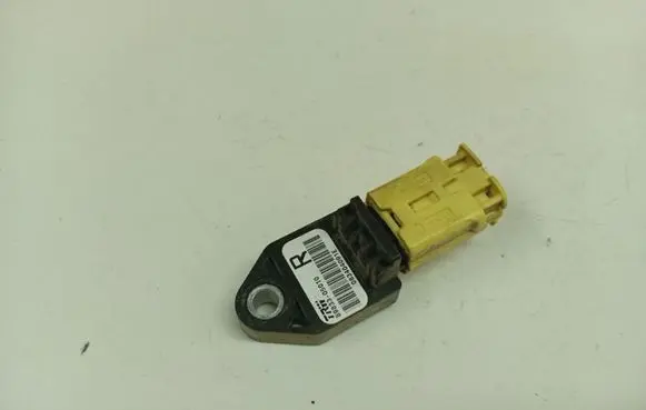 Toyota Avensis T250 Airbag deployment crash/impact sensor 8983305010