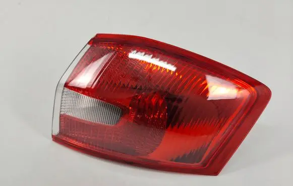 Ford Kuga I Rear/tail lights 167098