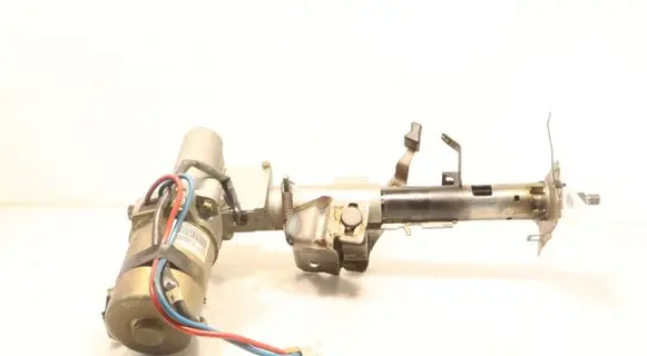 Toyota Corolla Verso E121 Power steering pump
