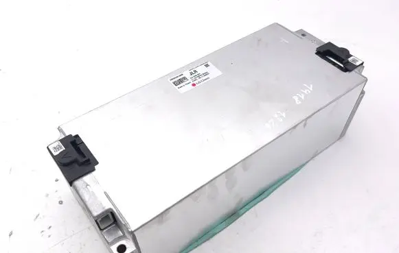 Jaguar I-Pace Hybrid / Electric Car Battery Cell AMDAU0168B JLRX590BEV