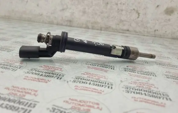 Audi Q7 4L Fuel injector 03H906036A