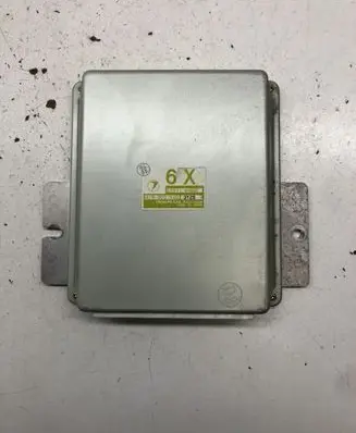 Subaru Legacy Engine control unit/module 22611AH842 A18000