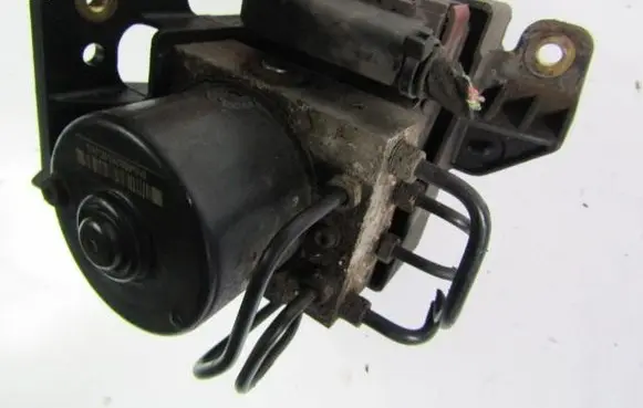 Opel Zafira B ABS Pump 13234911AS