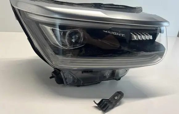 Volkswagen Amarok II Headlight/headlamp N1XB13E016AD