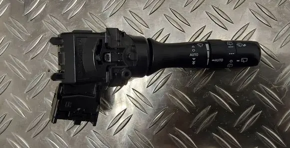Toyota Verso Wiper control stalk 17F381 05190