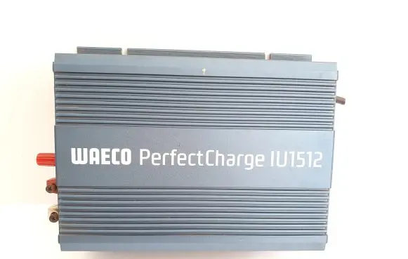 Volkswagen Transporter - Caravelle T5 Battery charger (optional) IU1512