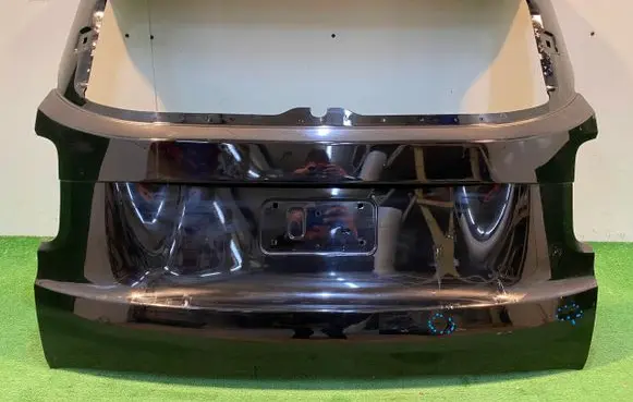 Jeep Renegade Tailgate/trunk/boot lid