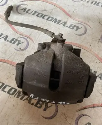 Volkswagen Touran I Front brake caliper
